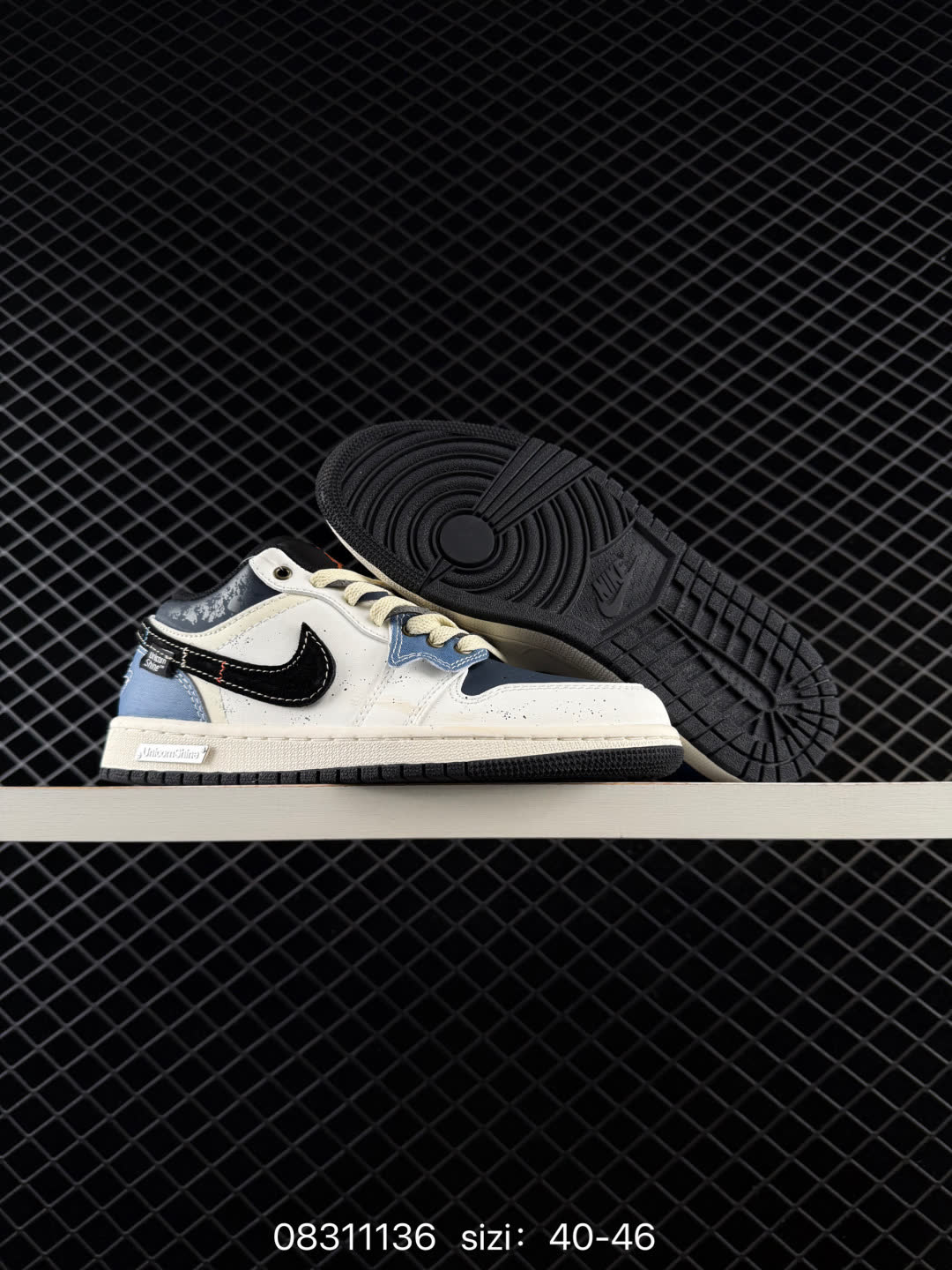 Jordan Air Jordan 1 Low-553558-128